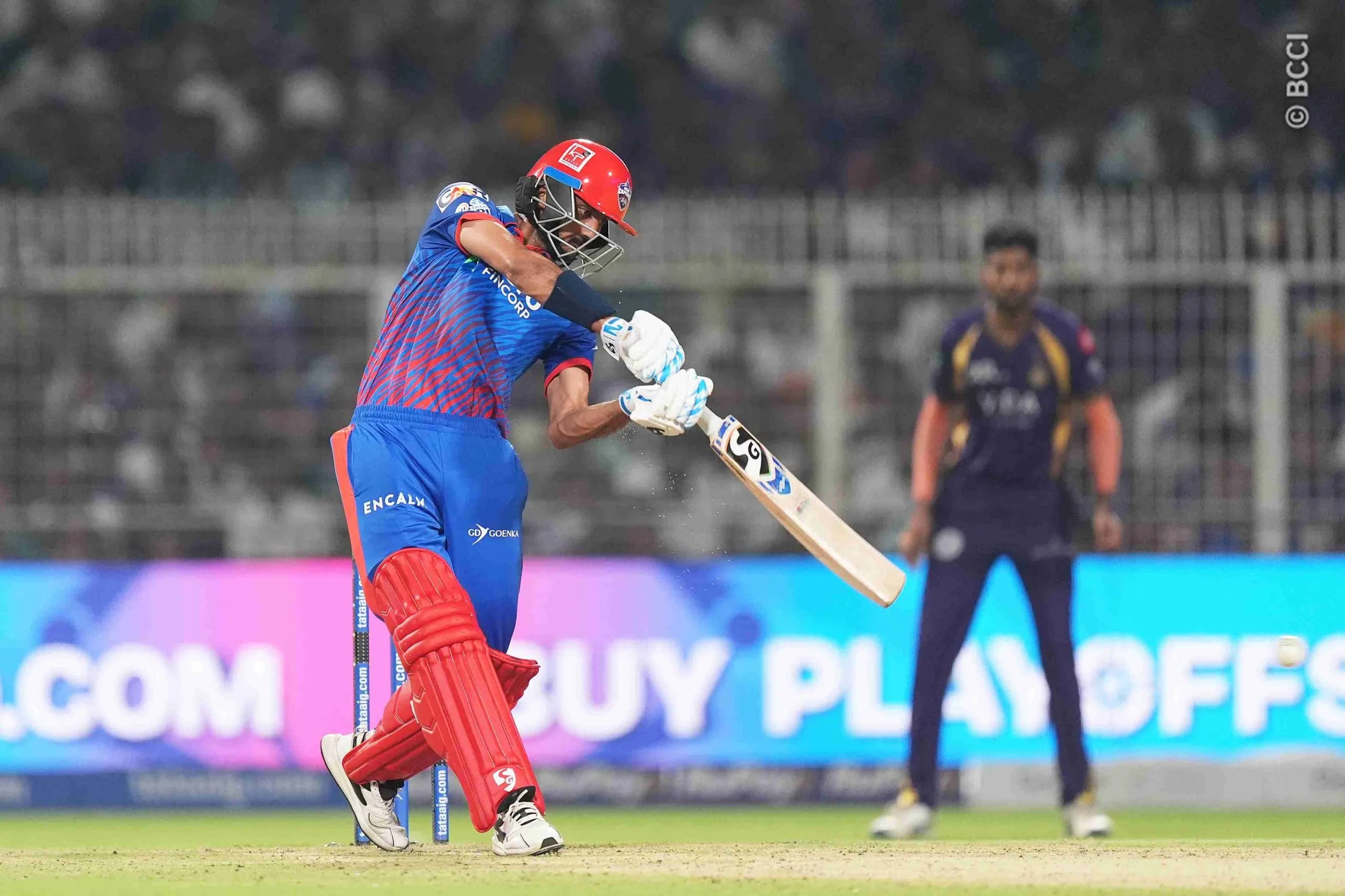 Kolkata Knight Riders Vs Delhi Capitals Match 70 — photo 17