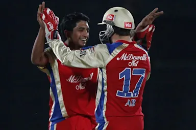 Report: Match 30 – RR v RCB