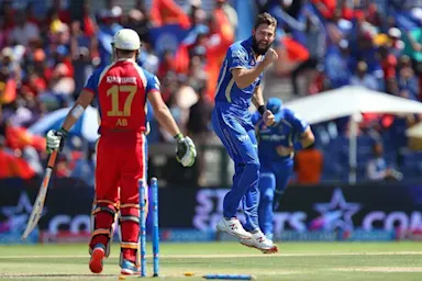 Virat neutralised after double-blow: Richardson