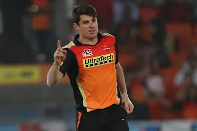 A moment of rewind for Moises Henriques