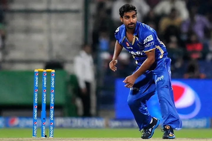 RCB acquire Iqbal Abdulla from RR