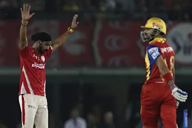 Report : M50 - KXIP vs RCB