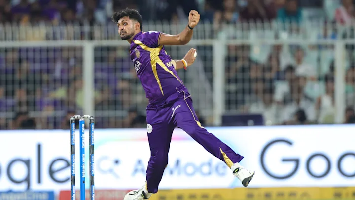 KKR pick Luvnith Sisodia as replacement for injured Matheesha Pathirana